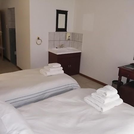 בלומפונטייין Krige Lodge B&B מראה חיצוני תמונה