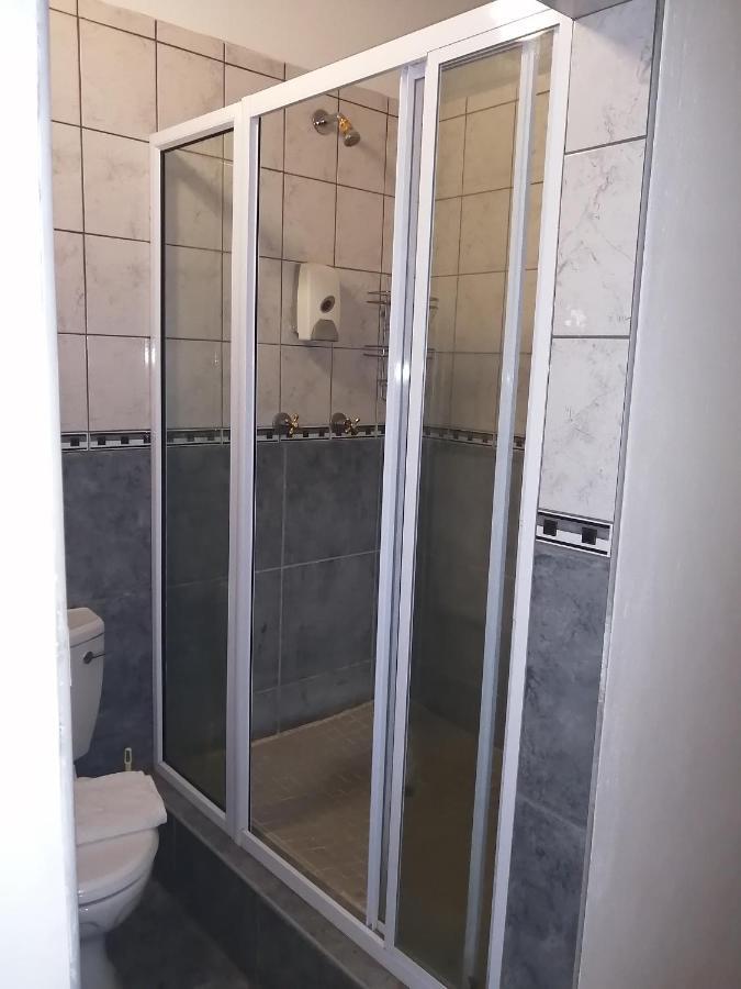 בלומפונטייין Krige Lodge B&B מראה חיצוני תמונה