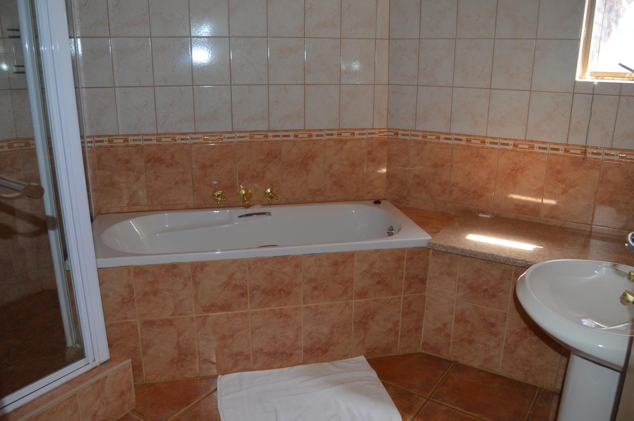 בלומפונטייין Krige Lodge B&B מראה חיצוני תמונה